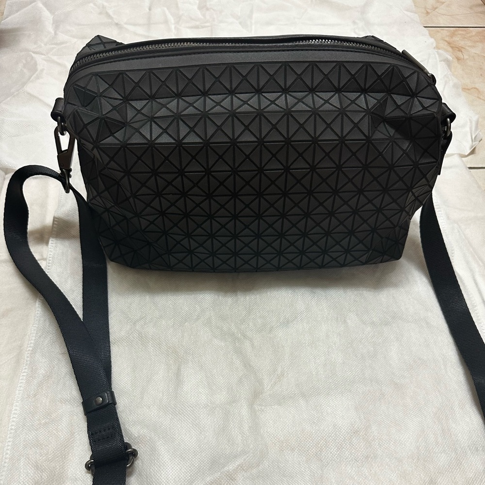 Bao Bao Issey Miyake Saddle bag crossbody Authentic